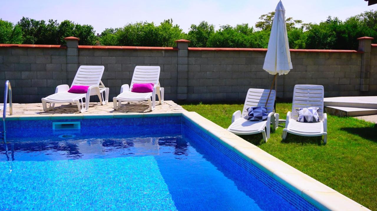 Вила Делфин - Villa Delfin Bŭlgarevo Esterno foto