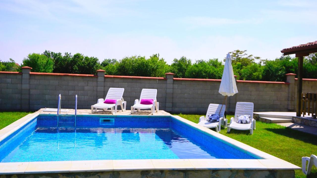 Вила Делфин - Villa Delfin Bŭlgarevo Esterno foto