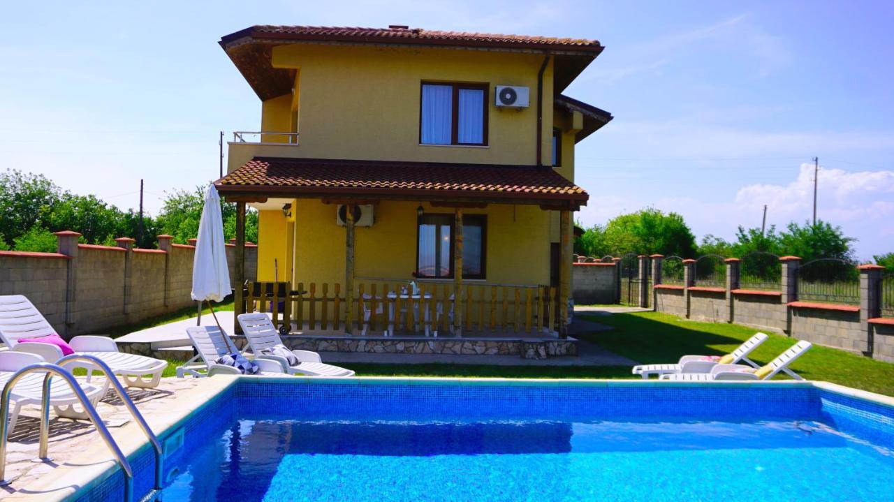 Вила Делфин - Villa Delfin Bŭlgarevo Esterno foto